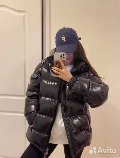 Куртка Moncler maya глянцевая с NFC