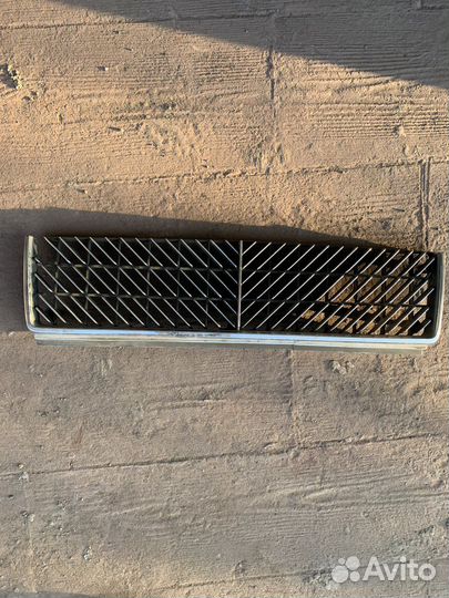 Решётка радиатора toyota mark 2 X60