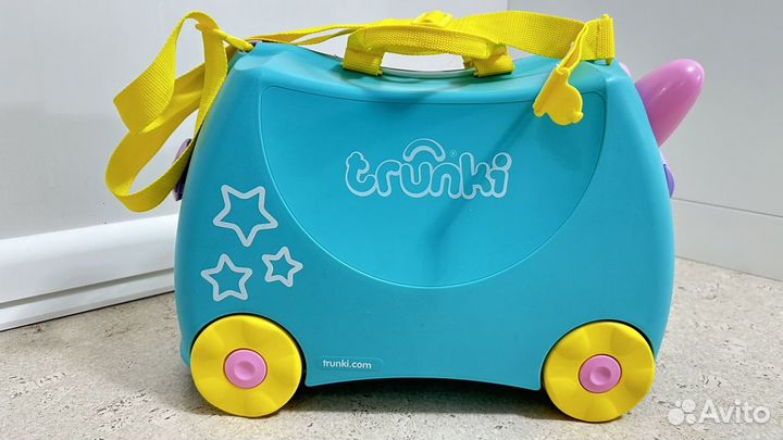 Детский чемодан trunki