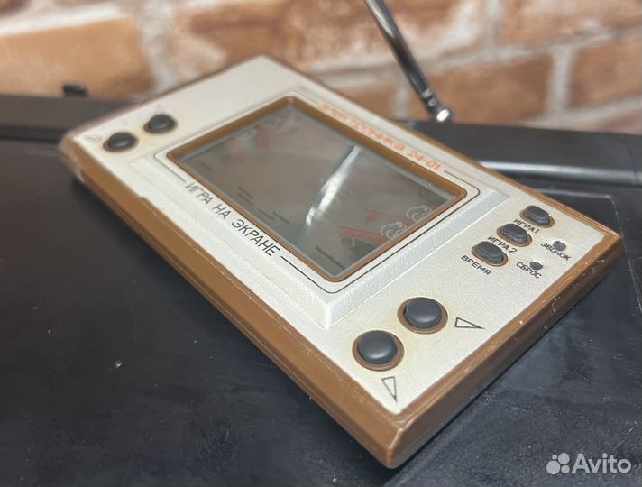 Игра Электроника на запчасти 24-01