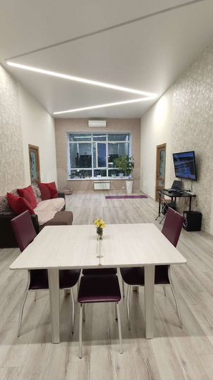 5-к. квартира, 130 м², 4/4 эт.