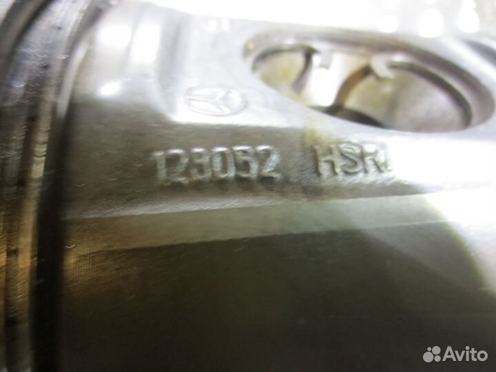 Поршень Mercedes-Benz A4570301937