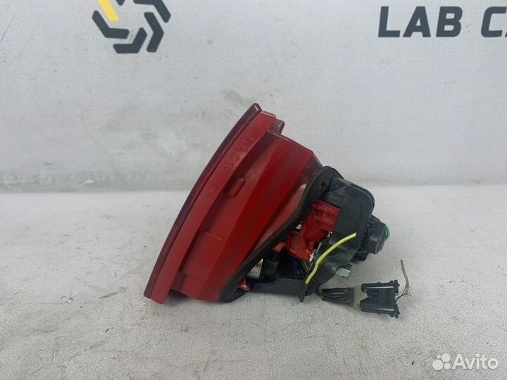 Фонарь задний правый Audi A5 8T CDH 1.8 tfsi 2008