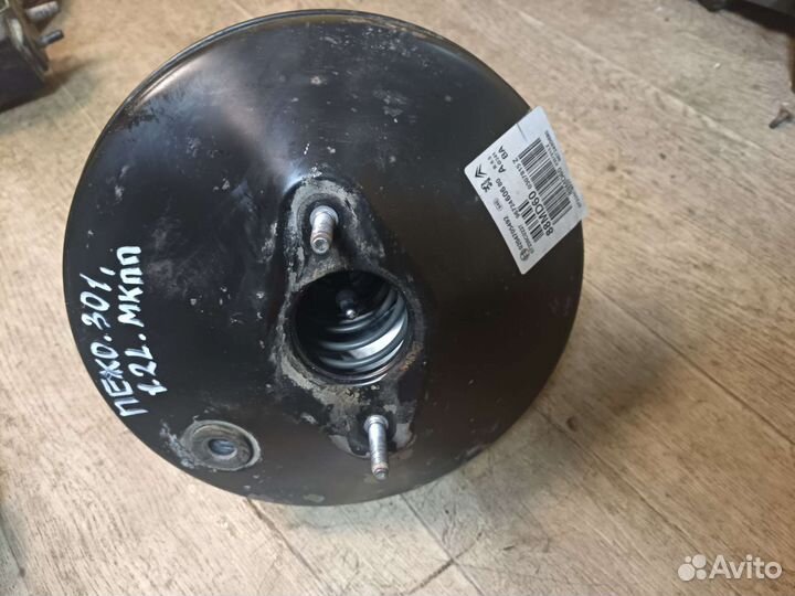 Вакуумный усилитель тормозов Peugeot 301