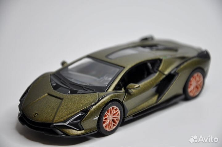 Модель автомобиля Lamborghini Sian FKP 37 металл