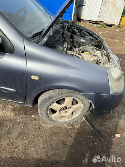 Передние крылья Renault Symbol