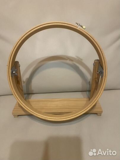 Пяльцы для вышивания настольные