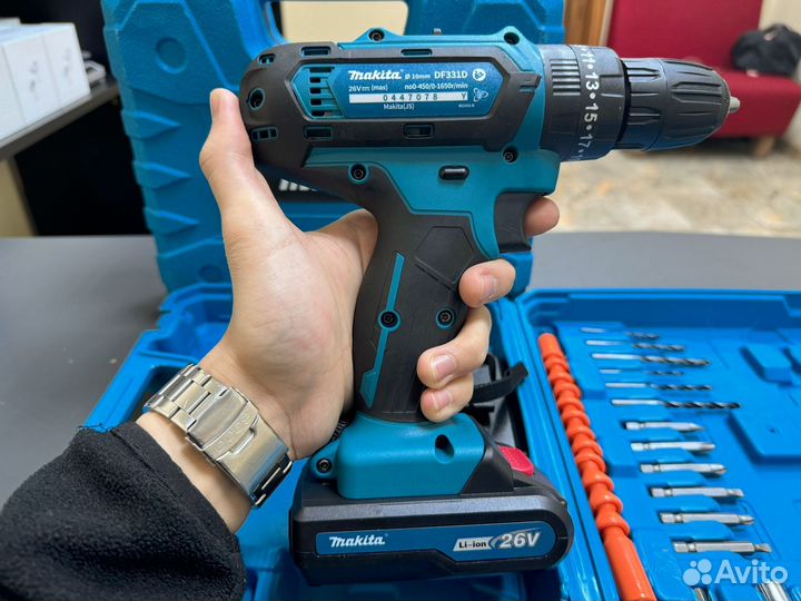 Шуруповерт Makita 26v/ Новый