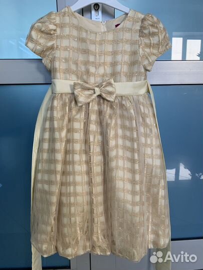 Нарядное платье для девочки 110 116