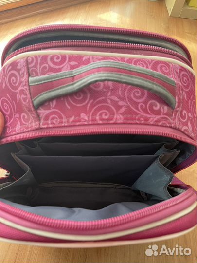 Рюкзак школьный