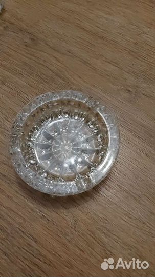 Хрустальная пепельница