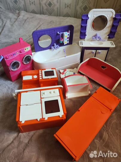 Домик кукольный