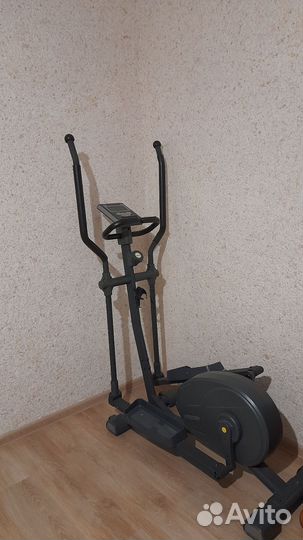 Эллиптический тренажер torneo