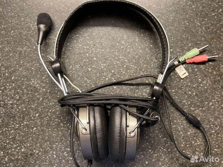 Наушники Genius