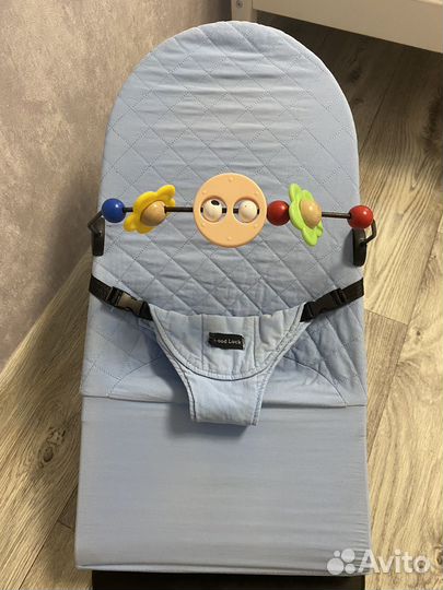 Шезлонг детский