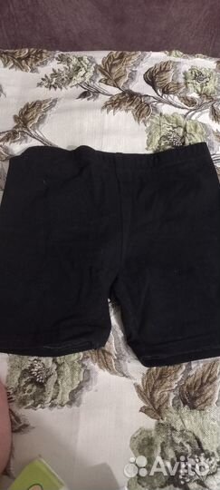 Купальник и велосипедки