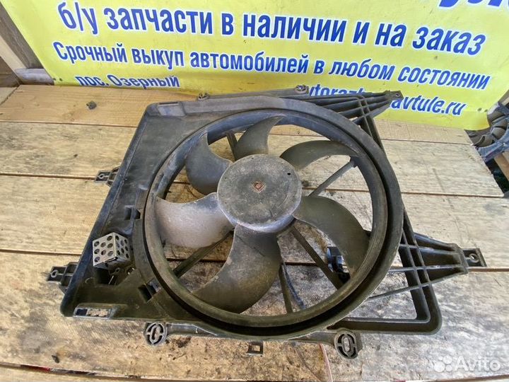 Диффузор вентилятора Renault Kangoo