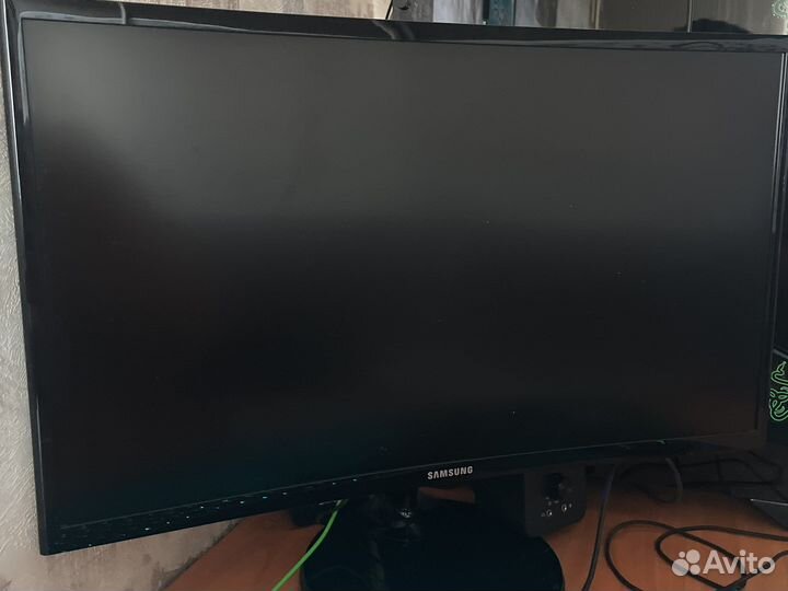 Монитор Samsung 23.5