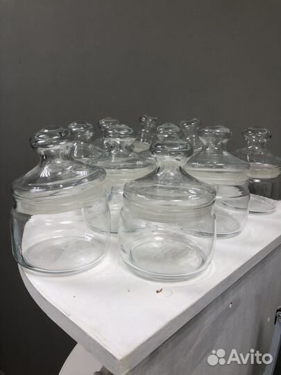 Банка для хранения сыпучих продуктов