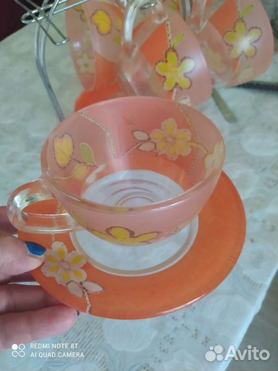 Чайные чашки с блюдцами