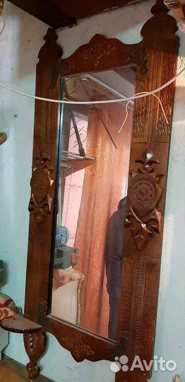 Зеркало резное