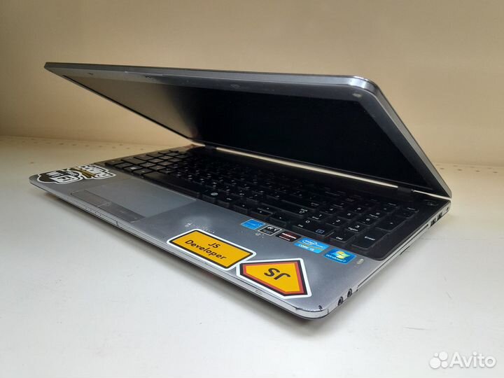 Ноутбук Samsung/AMD A10/4Gb/Radeon HD/до 8Gb+SSD