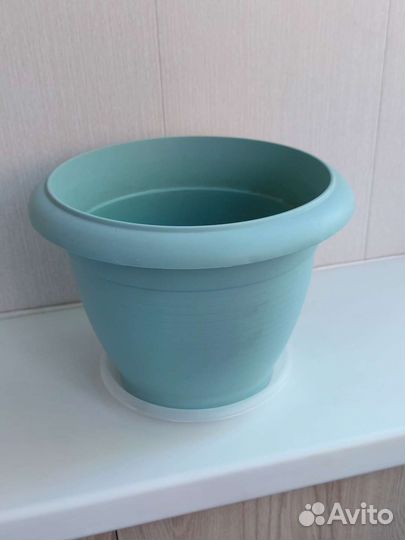 Горшок для цветов большой