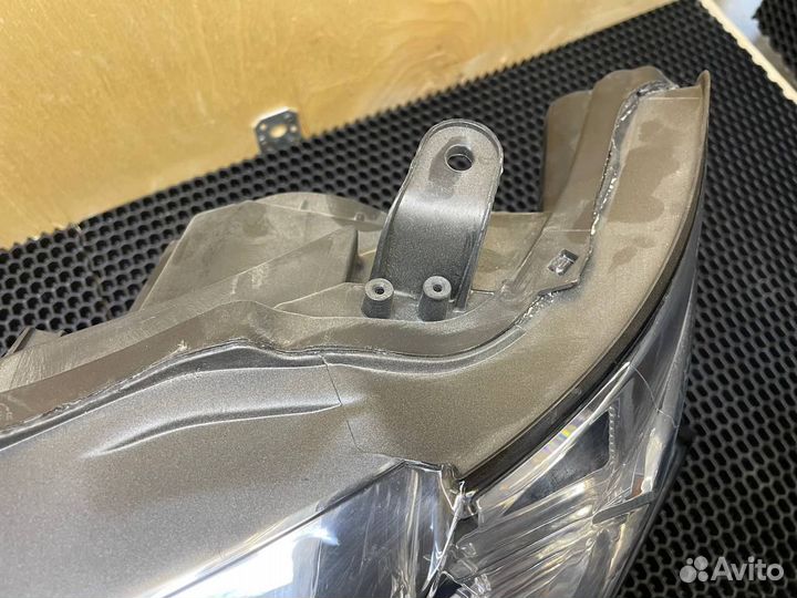 Левая фара Lexus RX 3 рестайлинг