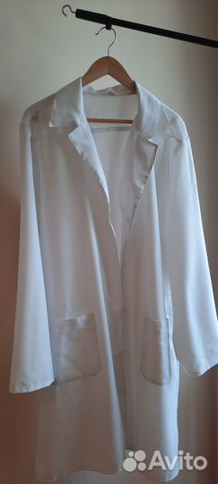 Халат белый, медицинский