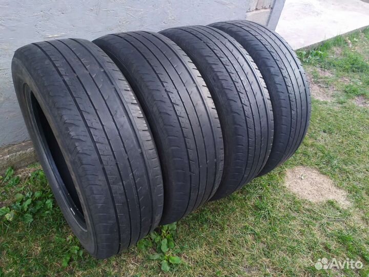 Dunlop Grandtrek ST30 225/60 R18 100H