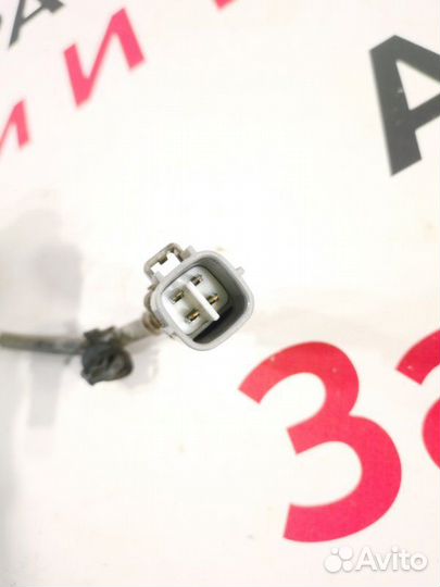 Датчик кислородный Toyota Corolla 150 (1zrfe)