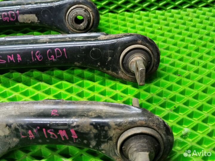 Задние развальные рычаги Mitsubishi carisma рест