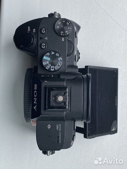 Беззеркальная камера Sony Alpha 7 III (ilce-7M3)