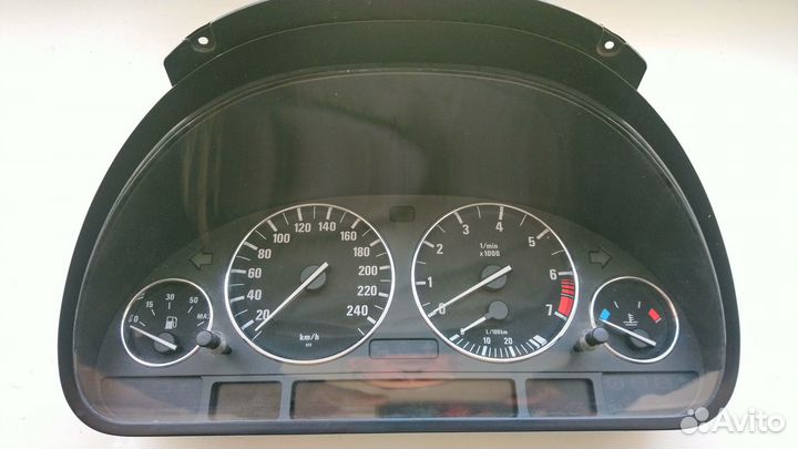 Приборная панель (Щиток приборов) BMW E39