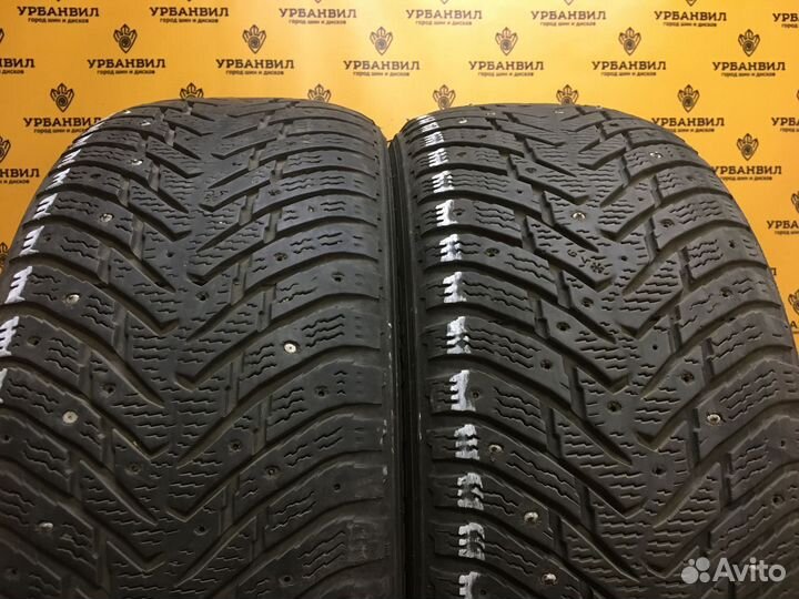 Nokian Tyres Hakkapeliitta 8 215/50 R17 95T