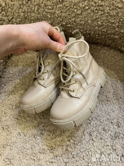 Ботинки Zara для девочки 25