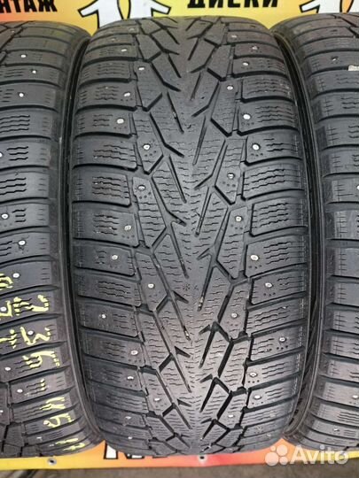 Nokian Tyres Hakkapeliitta 7 SUV 235/45 R17 97T