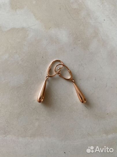 Золотые сережки 585