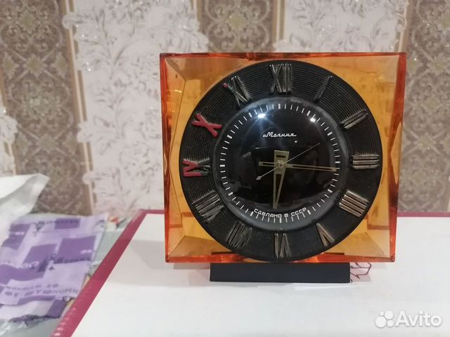 Часы настольные молния СССР