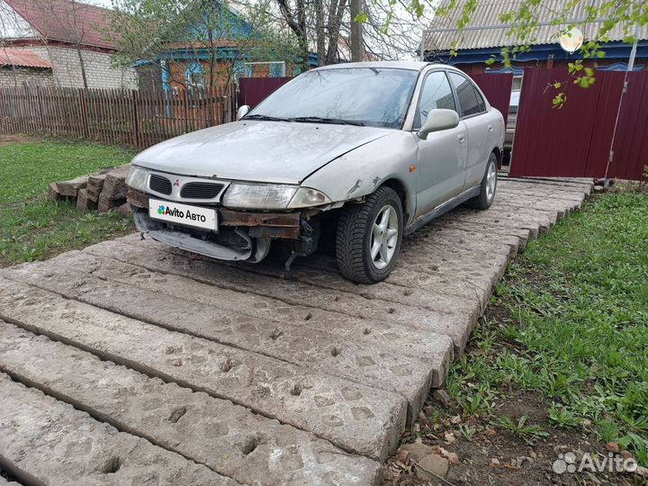 Mitsubishi Carisma 1.8 AT, 1996, битый, 272 683 км