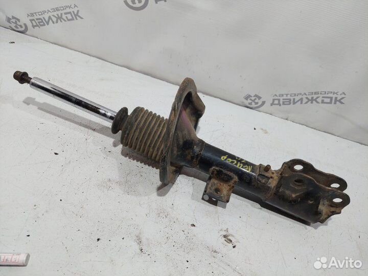 Амортизатор передний правый Mitsubishi Lancer 10