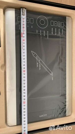 Графический планшет intuos-pro размера М