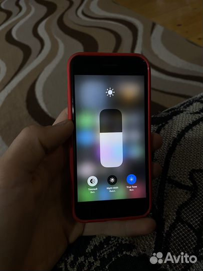 iPhone SE (2020), 64 ГБ