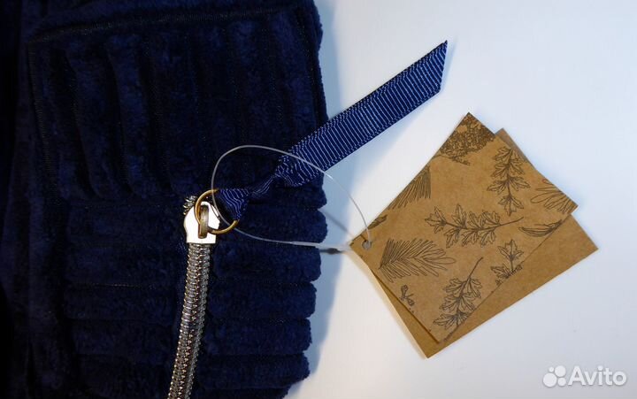 Косметичка синяя ив роше новый год 2025