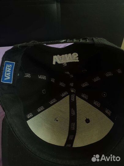 Кепка с прямым козырьком Vans