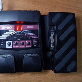 Басовый процессор Digitech BP90