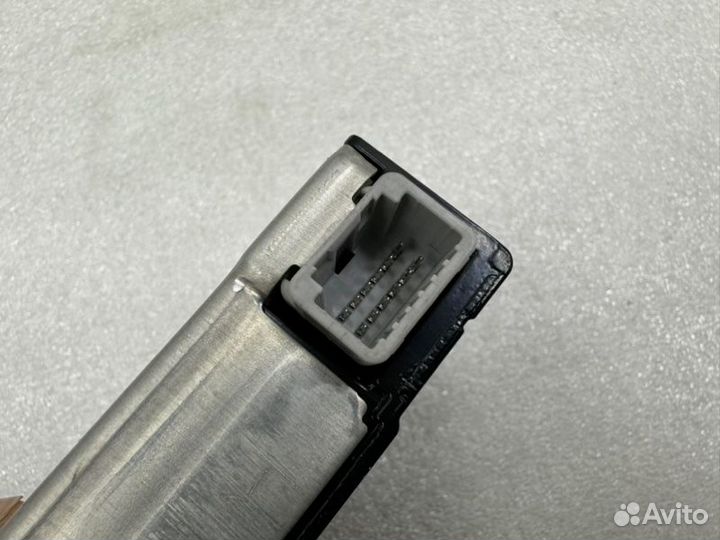 Камера передняя Toyota Land Cruiser 200 2015-2021