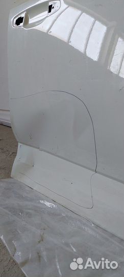 Дверь передняя правая Skoda Octavia