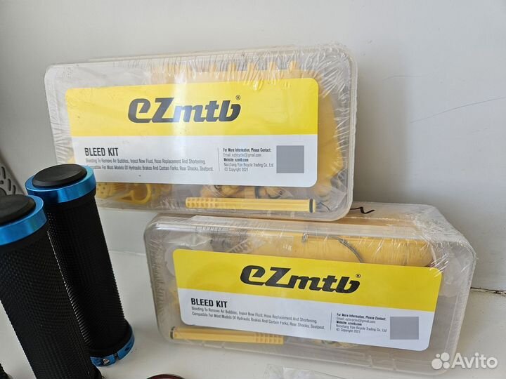 Запчасти и аксессуары для велосипеда