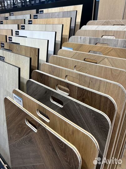 Кварцвиниловая плитка клеевая